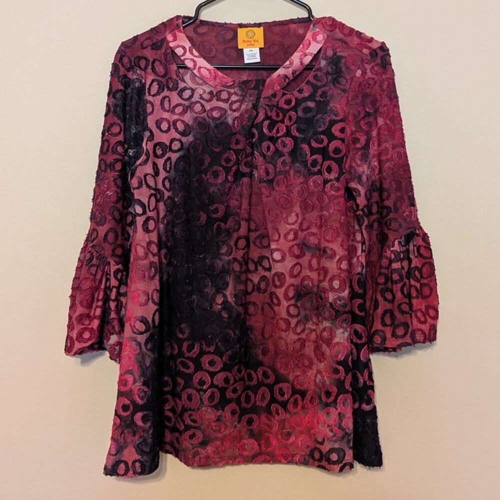 Ruby Rd. Petite Scoop Neck With Criss Cross Jacuared Knit Sharkbite Top